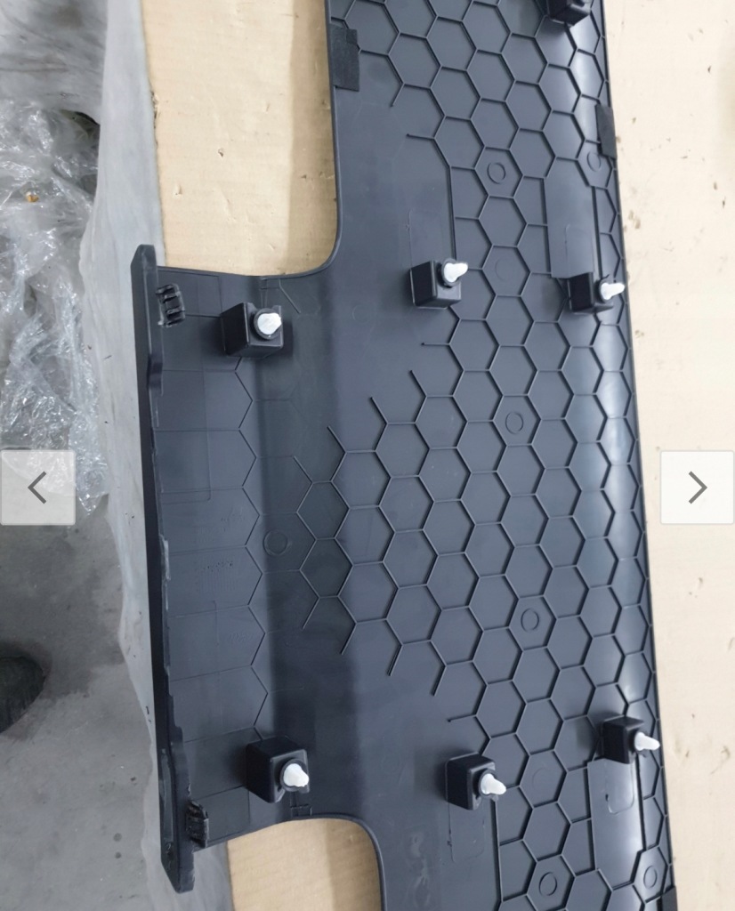 фото №3, Обивка крышки evoque bj32-45594 a