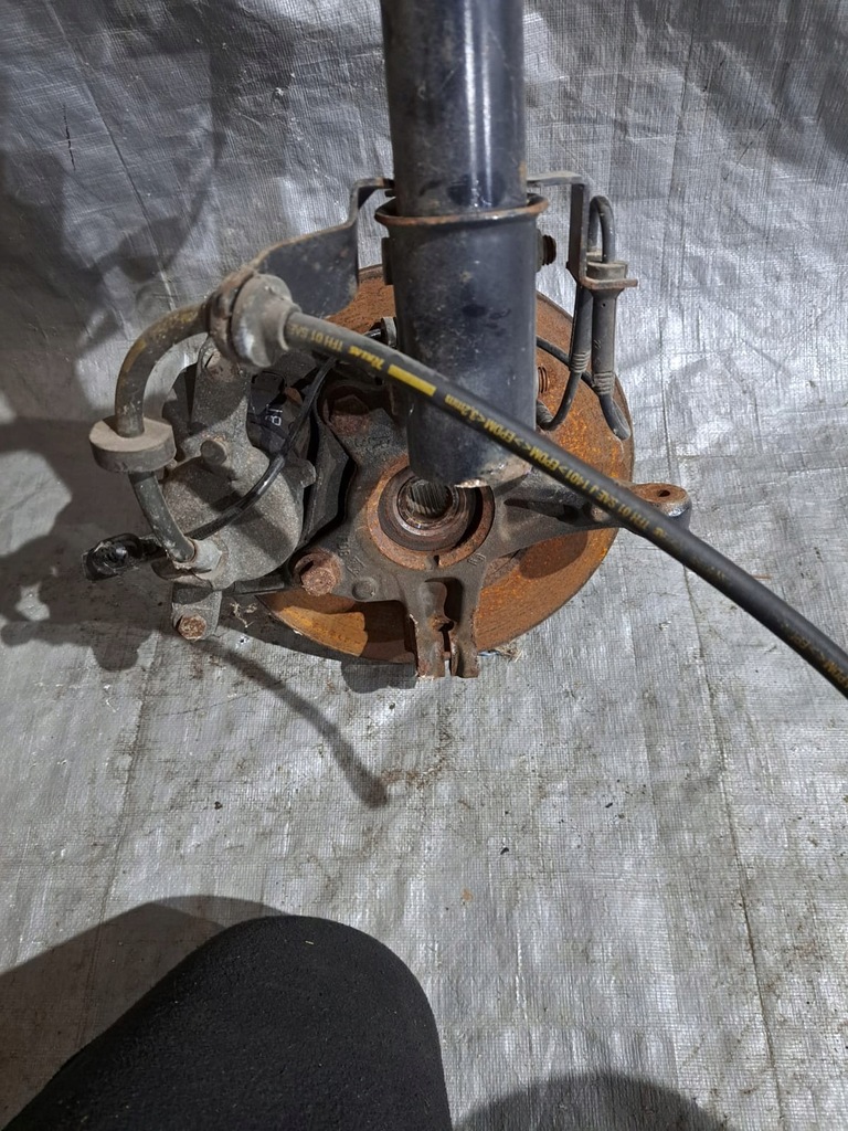 фото №6, Поворотный кулак амортизационная стойка правый амортизатор renault zoe