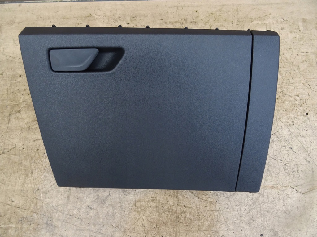 фото №1, Skoda scala бардачок консоли