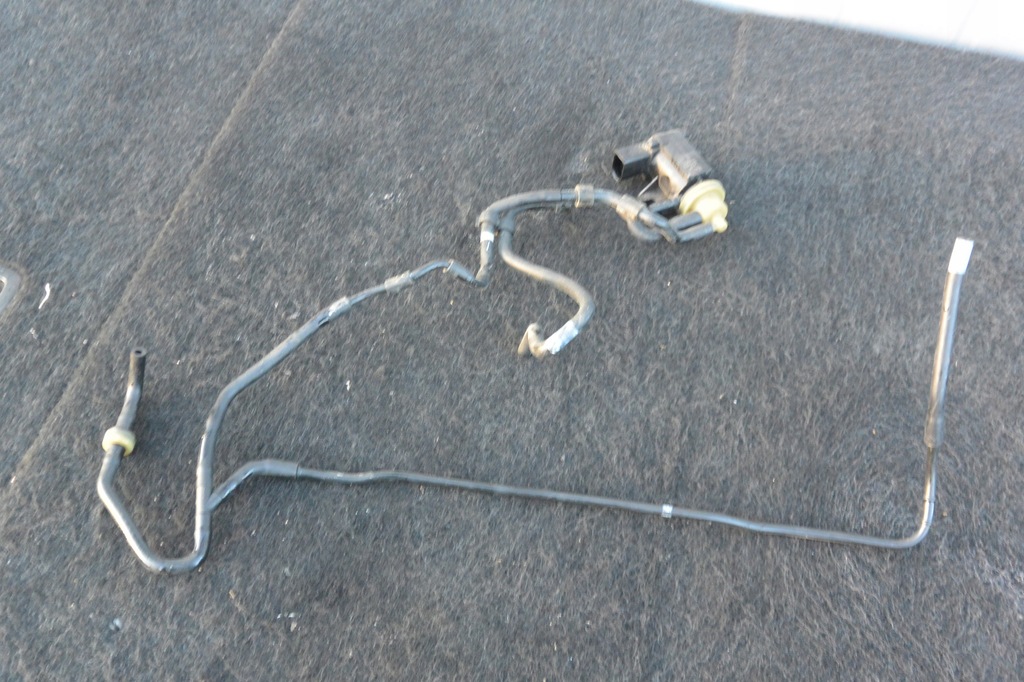 фото №7, Шланг вакуумa клапан 2.0tdi vw passat b7 usa