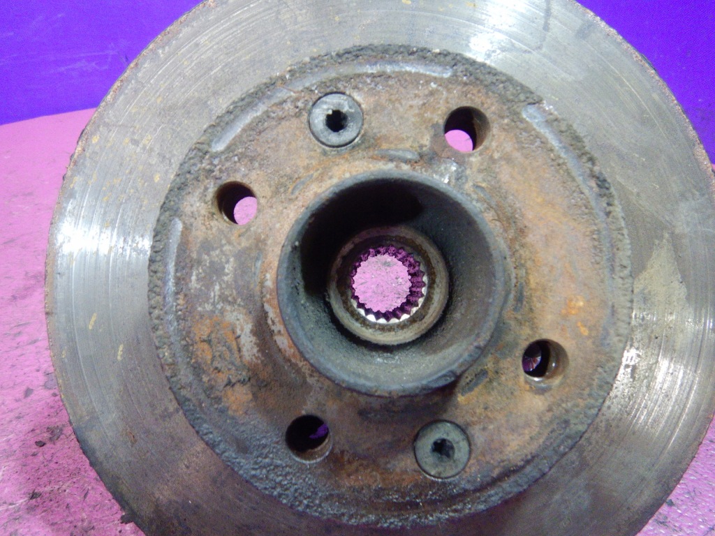 фото №2, Renault twingo i 1.2 ступиця поворотний кулак перед ліва