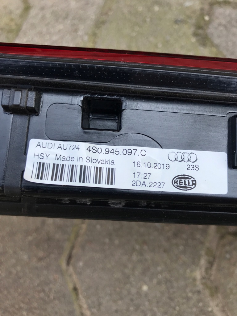 фото №6, Audi r8 5.2 plus третій світло стоп 4s0945097c