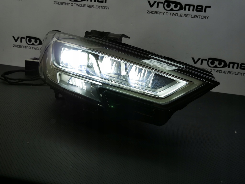 фото №8, Комплект левая правая фары лампы audi a3 s3 rs3 8v full led lift