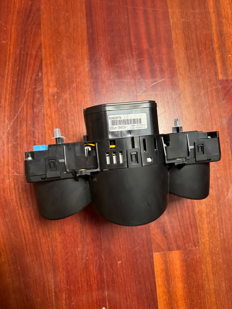 фото №6, Счетчик porsche macan lift 95b.920.900