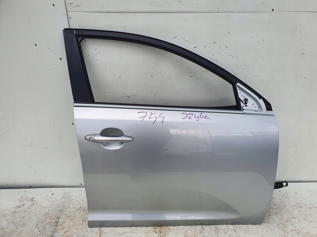 фото №1, Kia sportage 3 iii 010- дверь правый перед передние