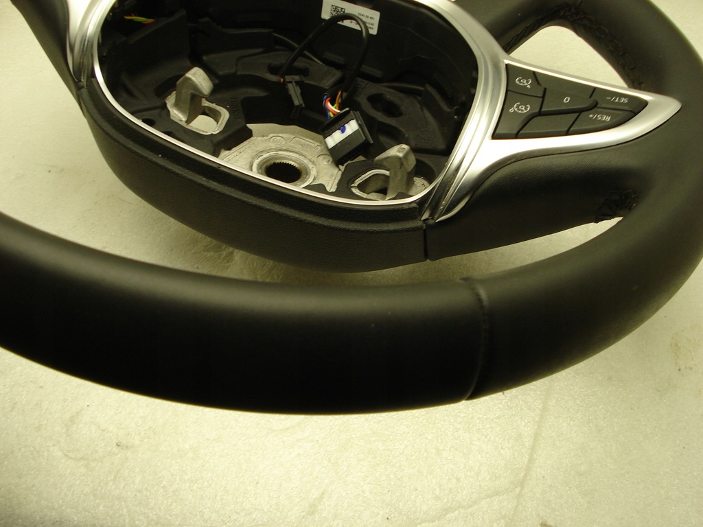 фото №6, Повітропровід dacia lodgy sandero stepway ii шкіра круїз-контроль jak nowa