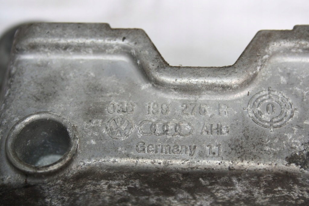 фото №16, Vw new beetle golf iv v кронштейн двигателя 036199275r