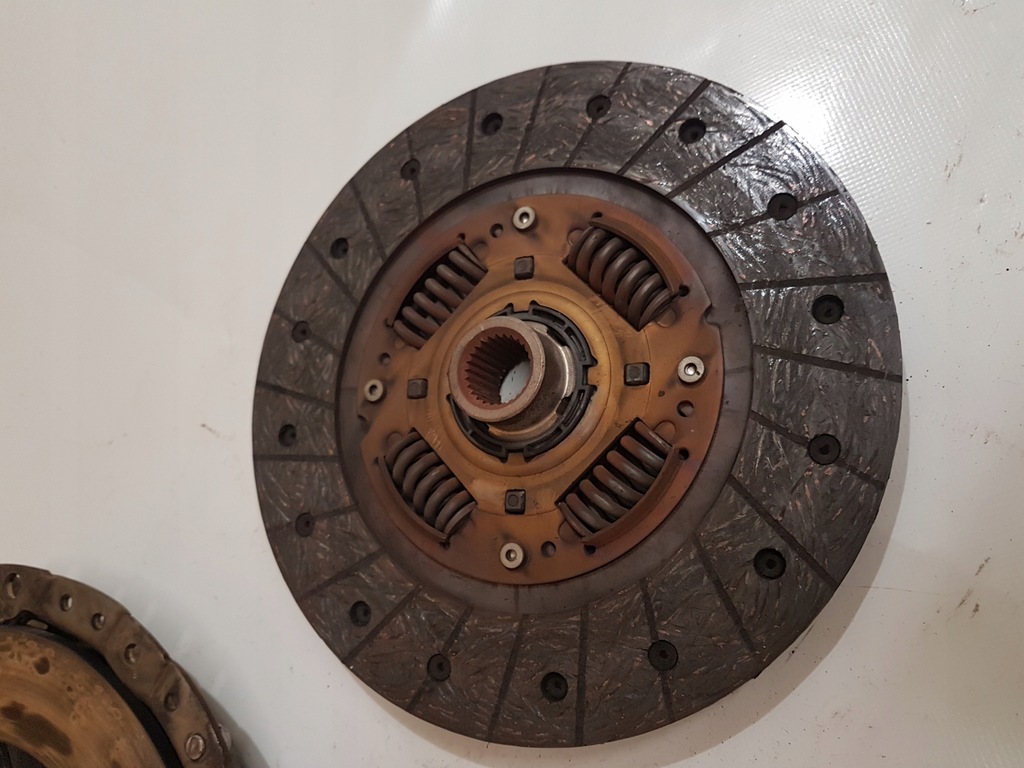 фото №7, Nissan juke i f15 колесо двомасовий зчеплення 1.6 16v