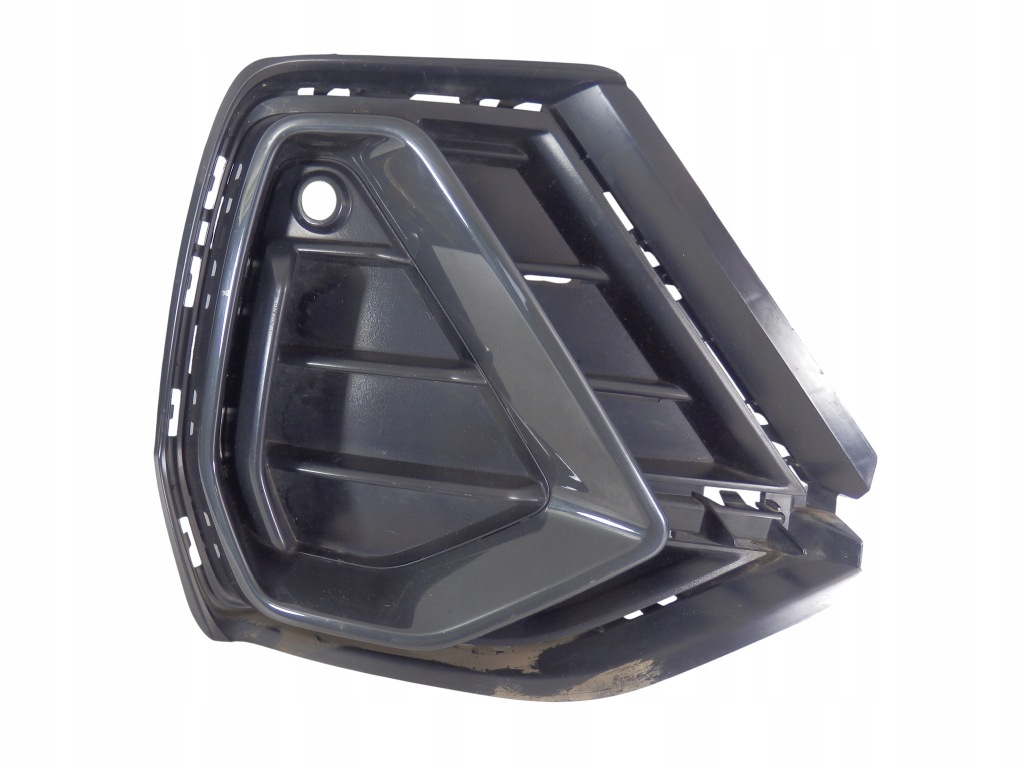 Купить Решётка бампера правая audi q3 ii 83a807682d
