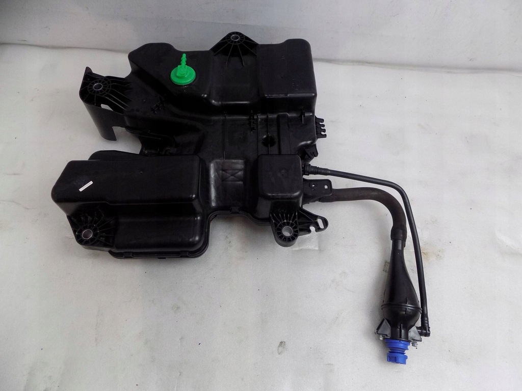 фото №1, Opel vivaro 2020 бак adblue 4099016aa