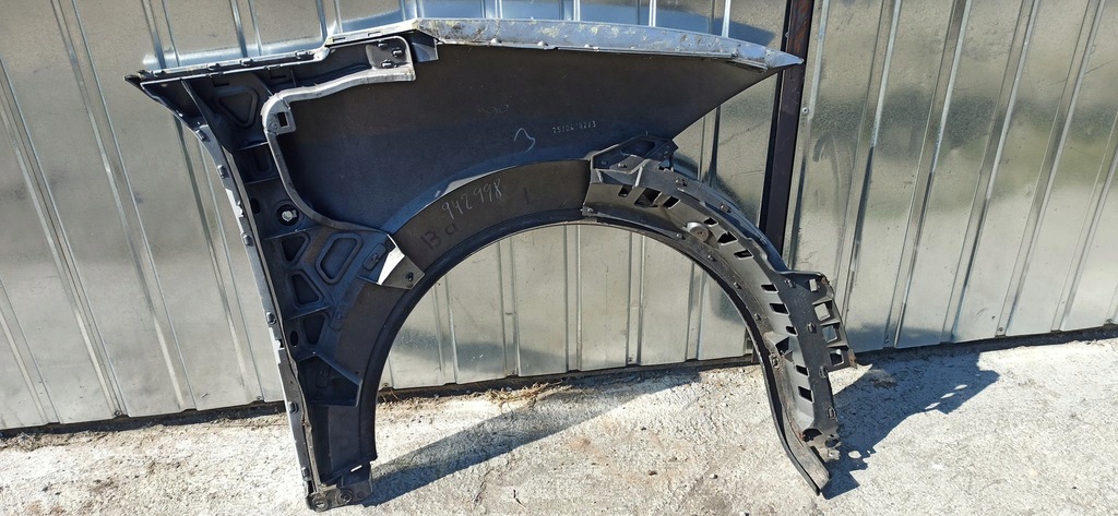 фото №9, Крила лівий / правий audi a2 сріблястий ly7w