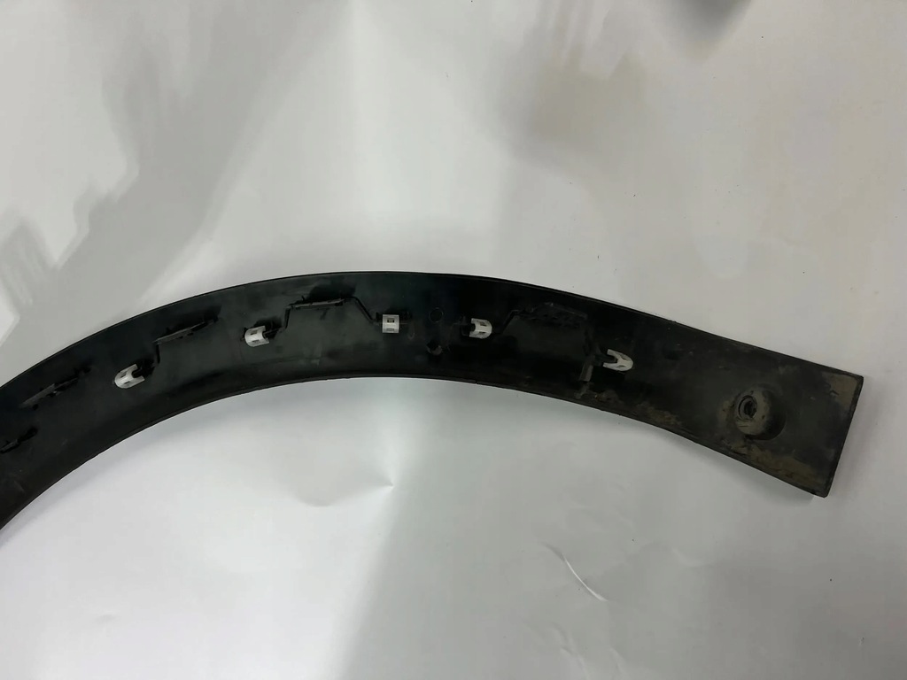 фото №14, Молдинг крыла citroen c4 iii 2020 задняя правая задняя 9831344780