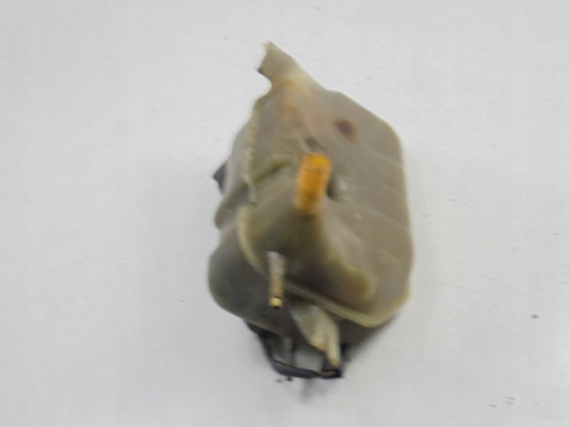 фото №2, Alfa romeo 75 бачок розширювальний 2.0b