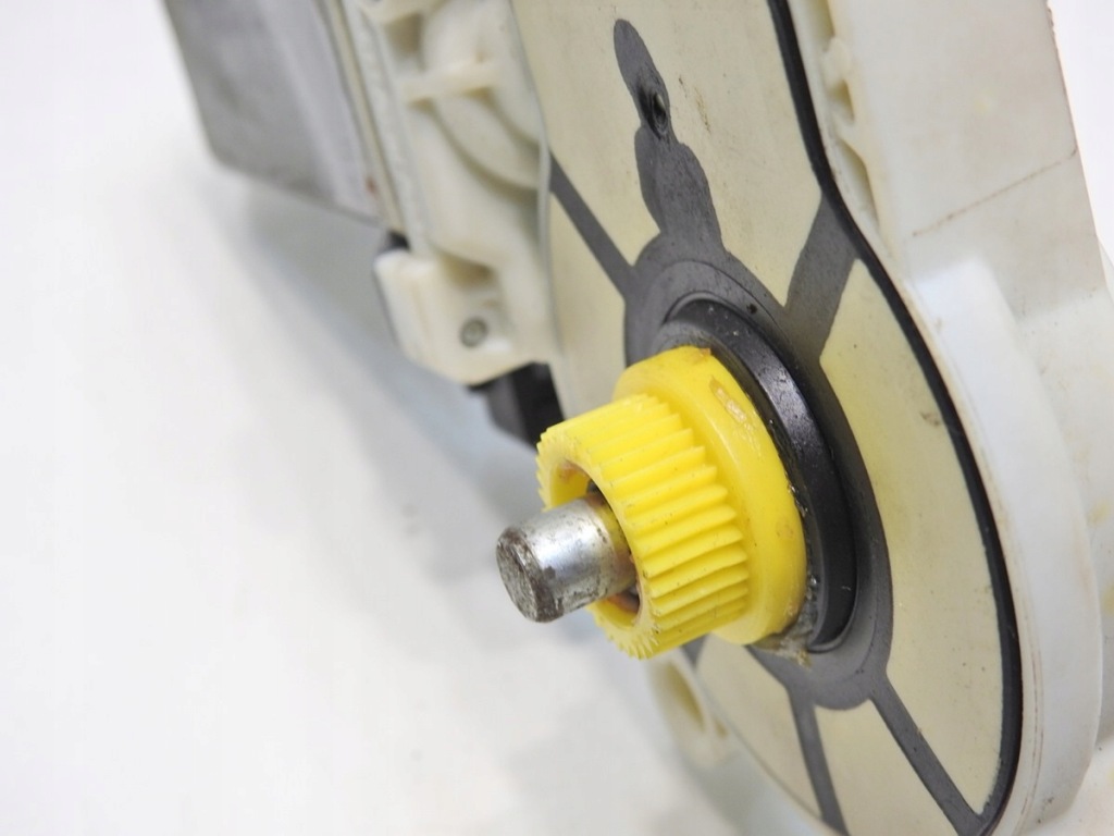 фото №8, Моторчик скло лівий перед saab 9-3 ii