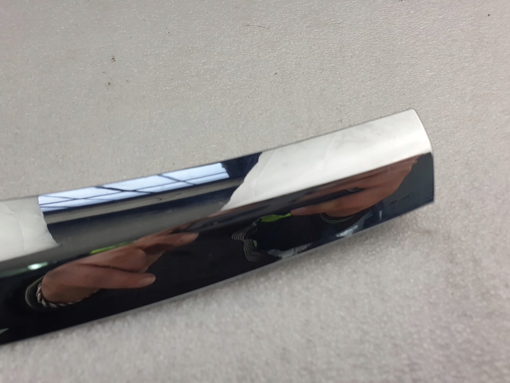 фото №5, Молдинг крышки багажника правая peugeot 308cc