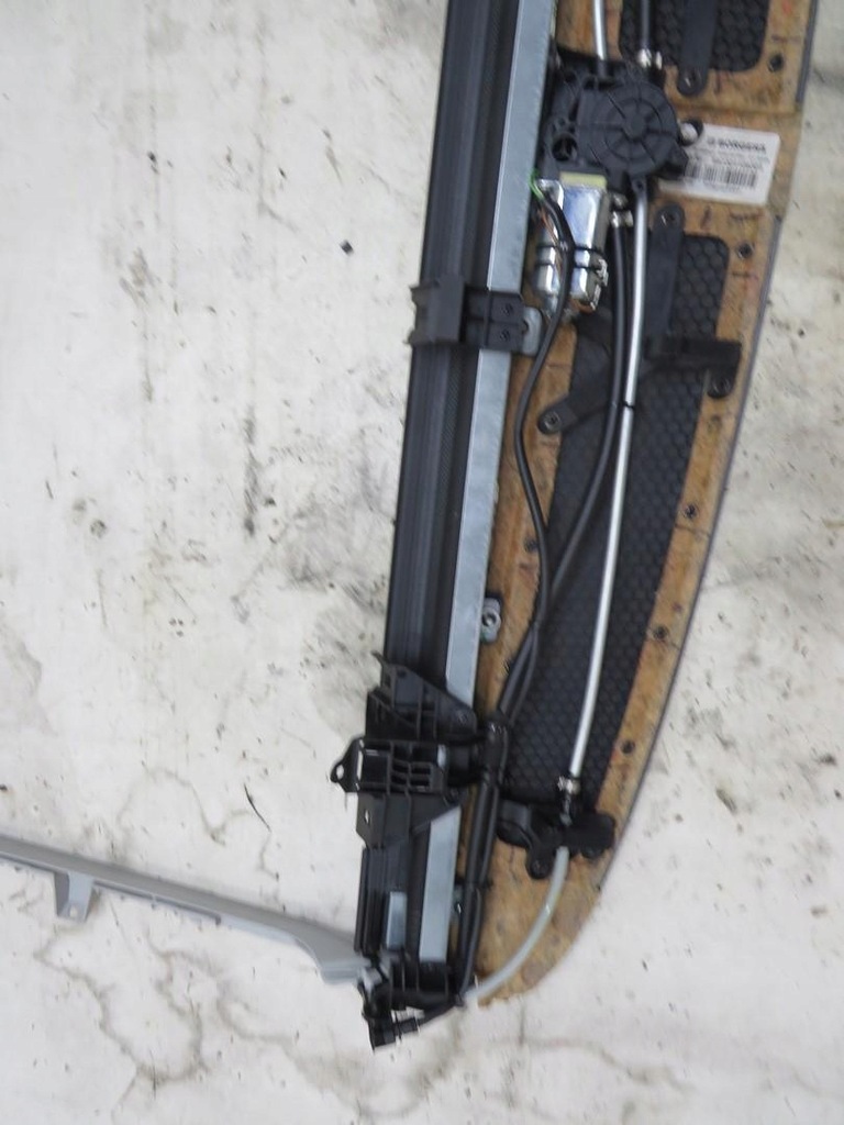 фото №6, Шторка скло задній задня audi a8 d4 4h4863412f