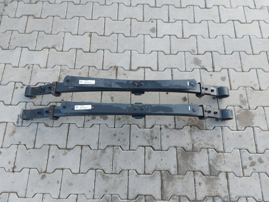 фото №1, Ford ranger vi 6 2024r рессора правый левый комплект mb3c5560me