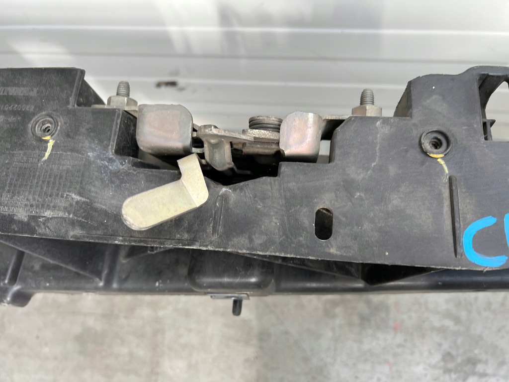 фото №10, Pas передний усилитель renault clio iii