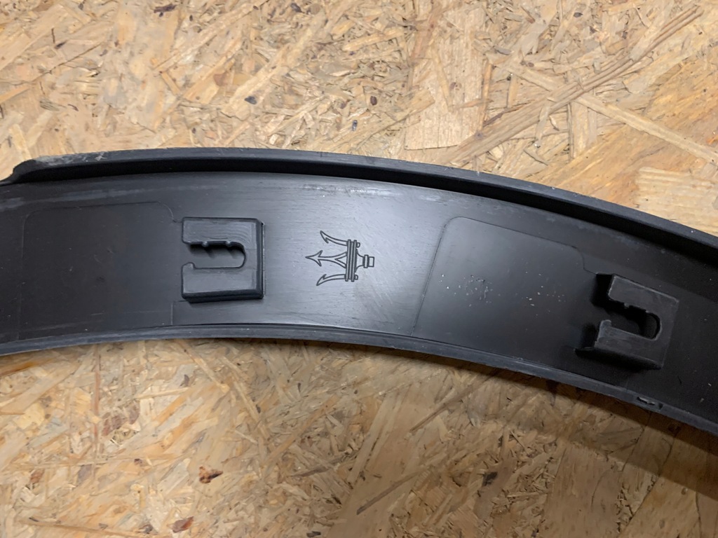 фото №5, Nowa org молдинг крыла задняя накладка maserati levante левая 670049027