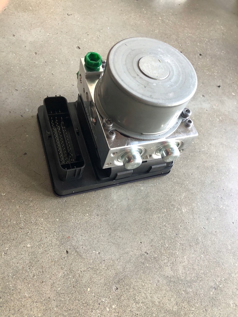 фото №1, Насос abs bentley bentayga 3wa614517h !