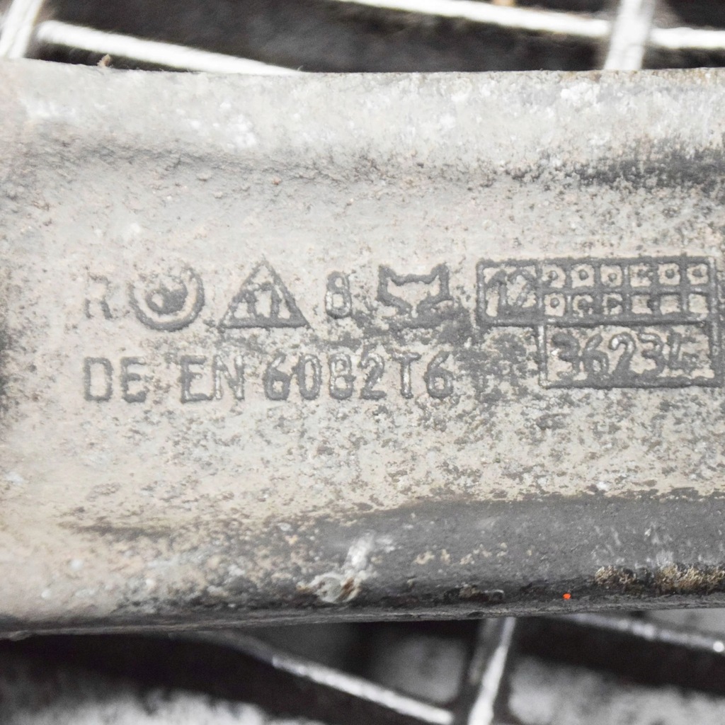 фото №7, Bmw 5 f10 f11 2012 права сторона нижній важіль передній