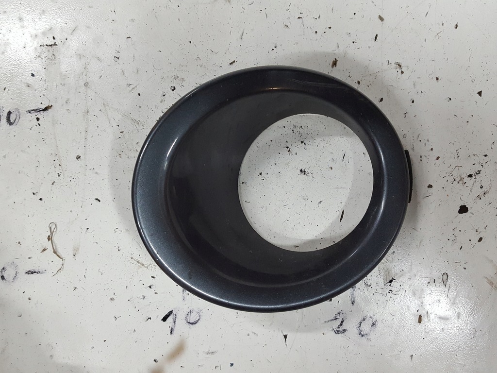 фото №1, Octavia 2 ii 04-07r rs рамка противотуманной фары правая 9153