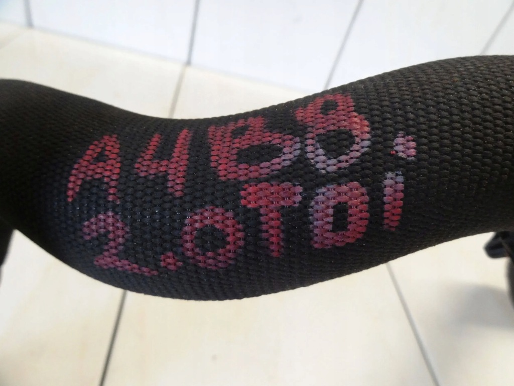 Audi a4 b8 2009 2.0 tdi провода радиатора воды 8k0122293f Недорого