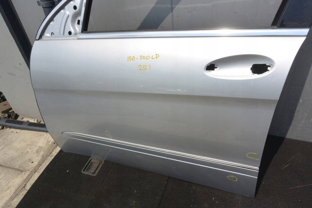 фото №2, Двері ліва перед mercedes r-klasa w251 775 c775