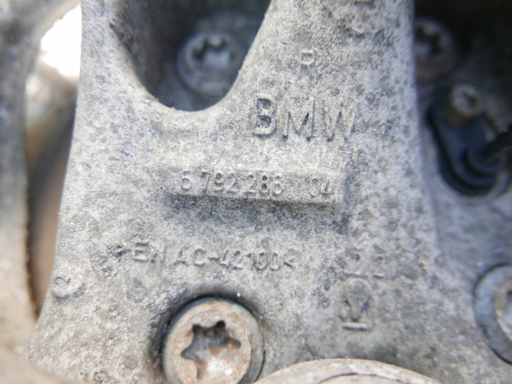 Bmw f20 f21 f22 амортизационная стойка поворотный кулак правый перед Оригинал