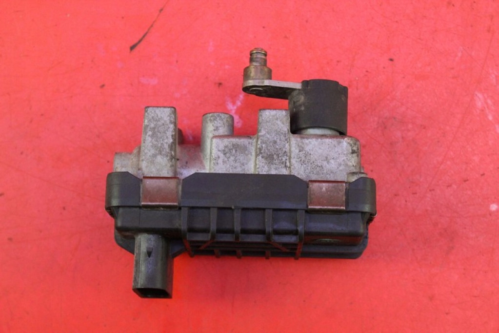 фото №5, Регулятор турбины 6nw009550 citroen c5 ii x7 iii 3.0 hdi 240 km 08-17