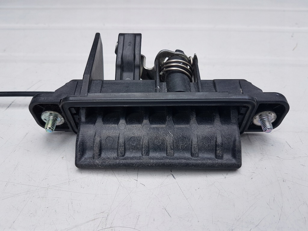 фото №5, Ручка крышки багажника - mazda 3 hb