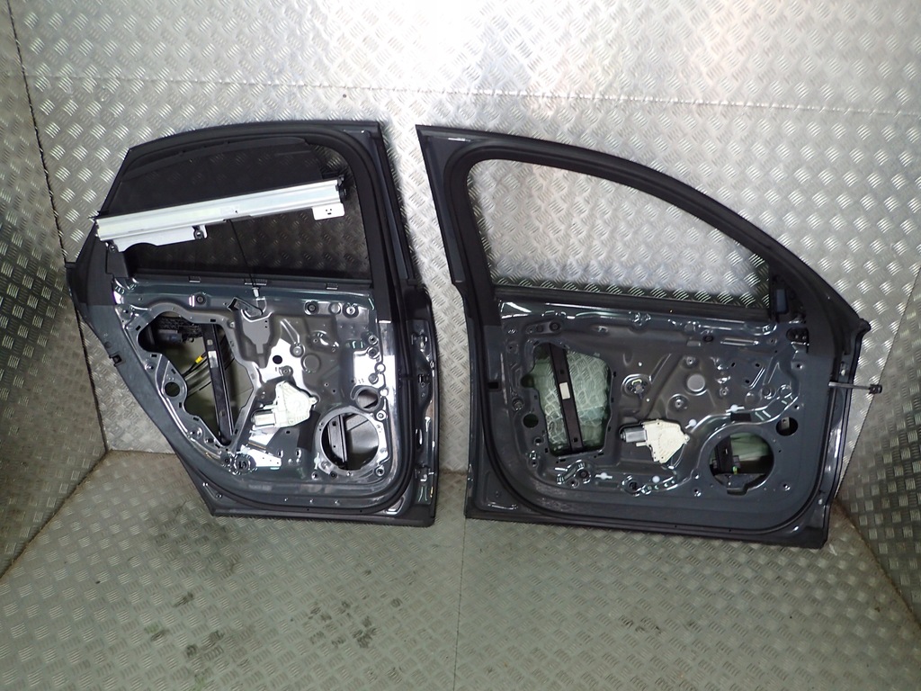 фото №6, Audi s8 a8 4h lift дверь перед передние левая стекло