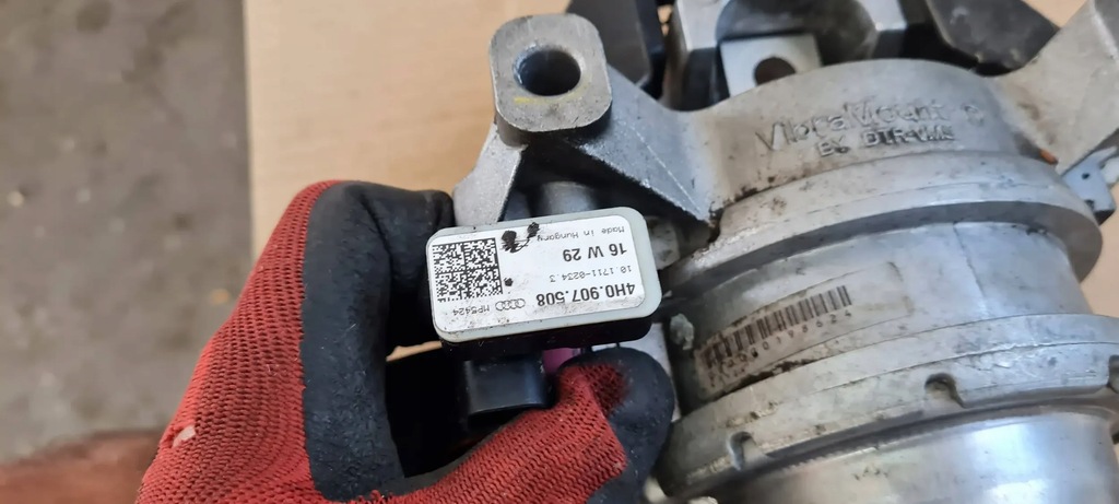 фото №9, S6 c7 4g lift подушка двигателя левая 4.0 tfsi 4h0199255t s7 4g