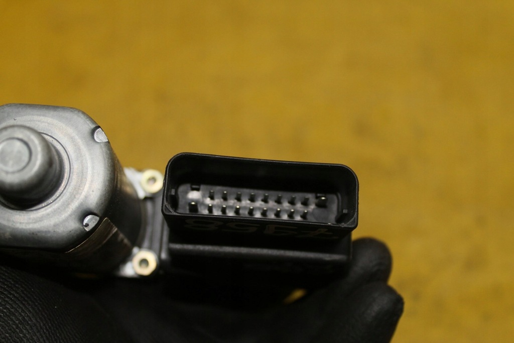 фото №5, Моторчик окон правый задняя passat b5 101438-200