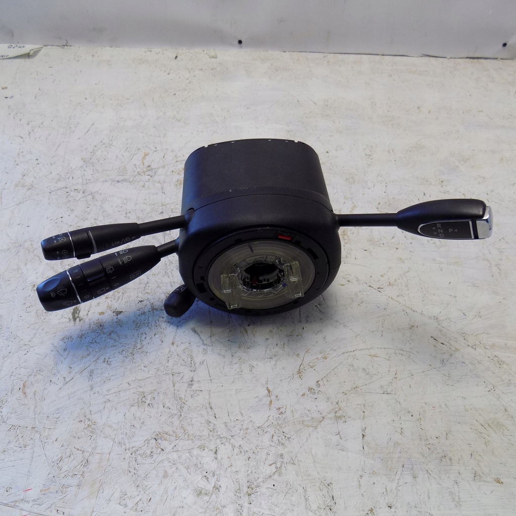 фото №1, Mb w212 перемикачі перемикач стрічка подушка безпеки a2129003203