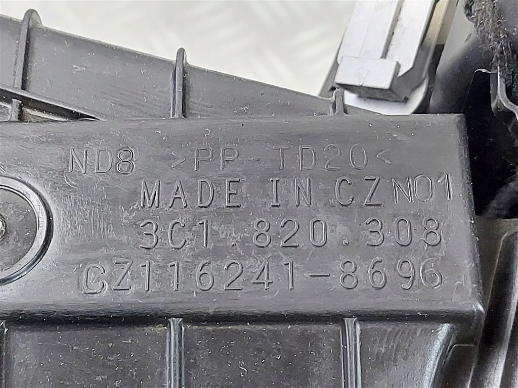 фото №11, Обігрівач комплектна skoda superb ii europa 3t1820003m 08-15 r