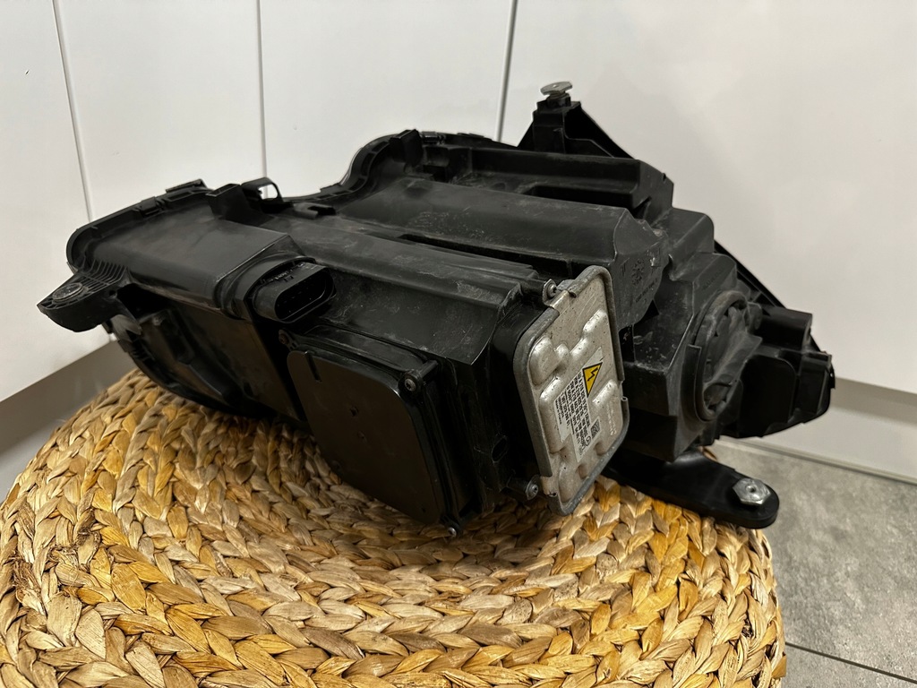 фото №9, Cls w218 2012- bixenon лівий поворотний kompletny демонтаж eu оригінал