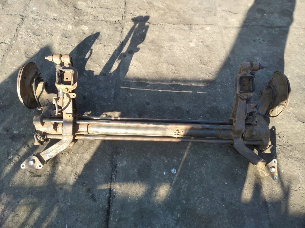 Купити Балка задня підвіска citroen picasso