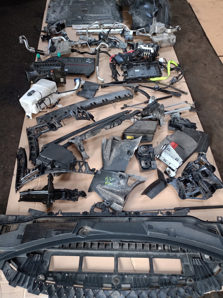 Капот бампер крылья ремень фонари mercedes a-klasa w177 a35 a45 amg Недорого