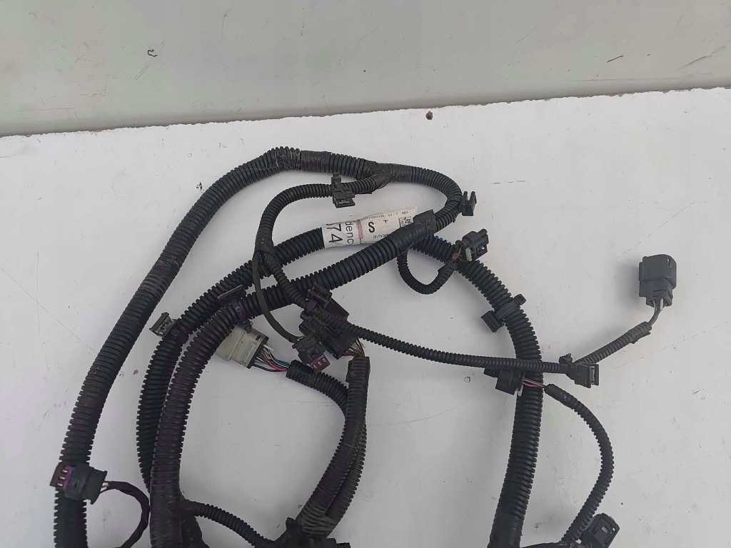 фото №1, Tesla model s lift 16- джгут електропроводка бампера перед 3710