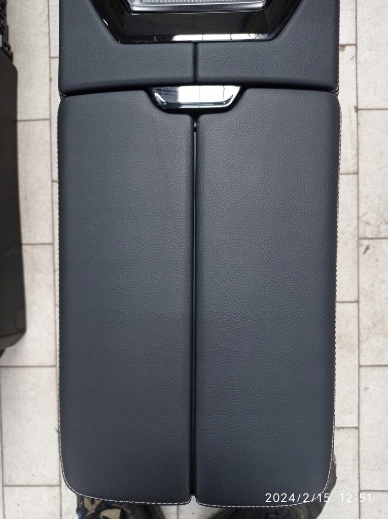 фото №8, Підлокітник тунель середній бардачок renault austral 2022r