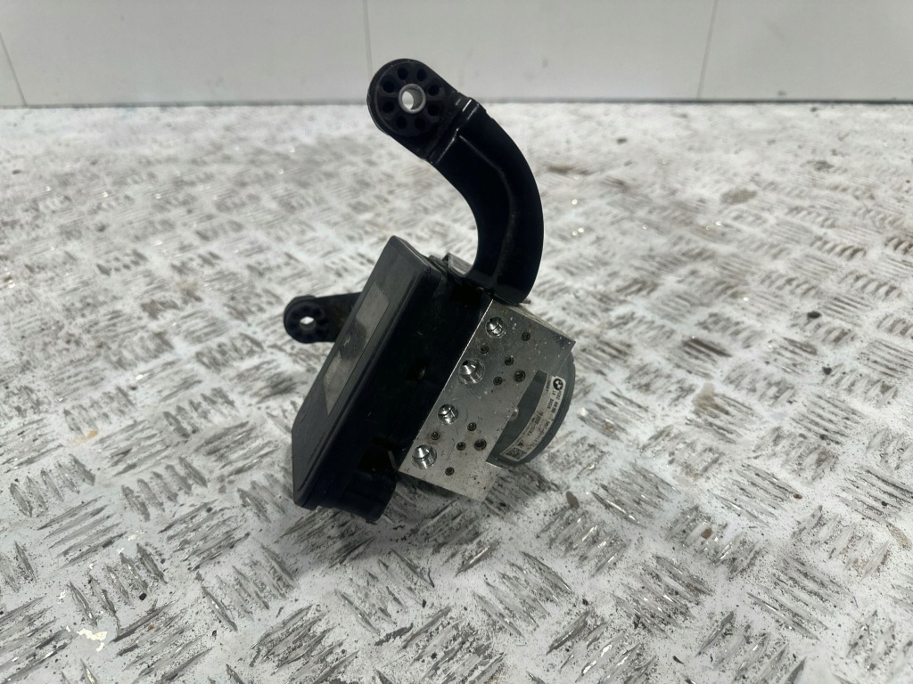 фото №1, Bmw 3 f30 f35 f31 2018 насос abs