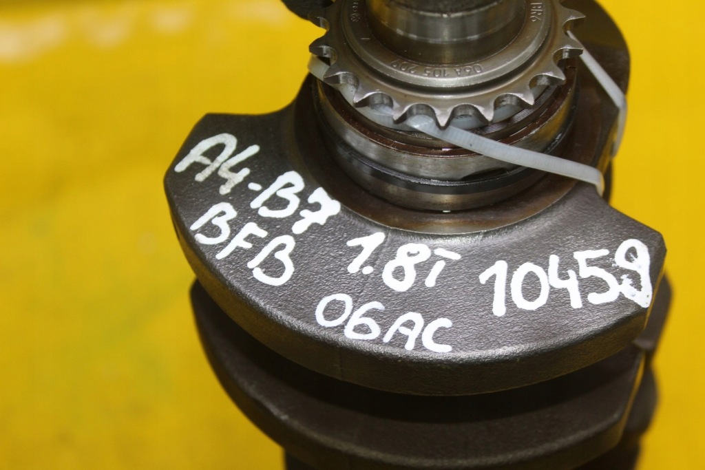 Wał коленчатый audi a4 b6 b7 vw sharan seat leon audi 1.8 t bfb 06ac Цена