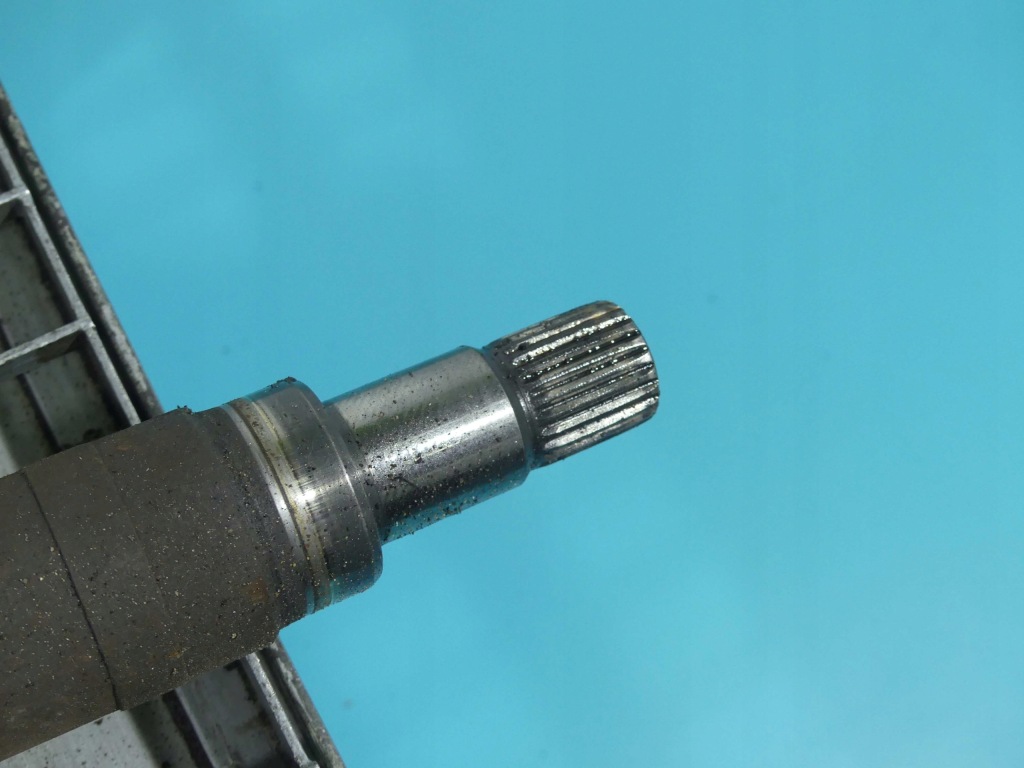 фото №4, Приводной вал правая mazda 2 1.4 16v механическая коробка передач