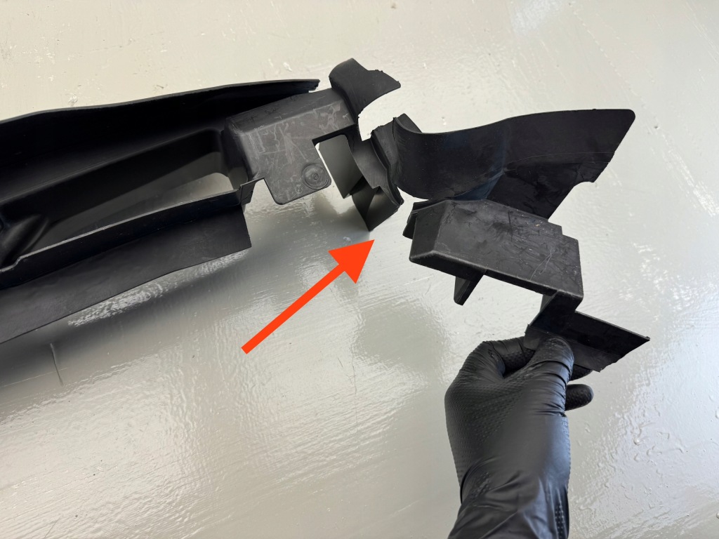 Mercedes a-klasa w169 04-12r кермо  повітря ремінь верхній a1698170220 Зі Шроту