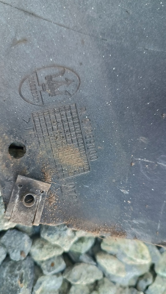 фото №10, Maserati quattroporte v бамперы комплект оригинал акция ladne