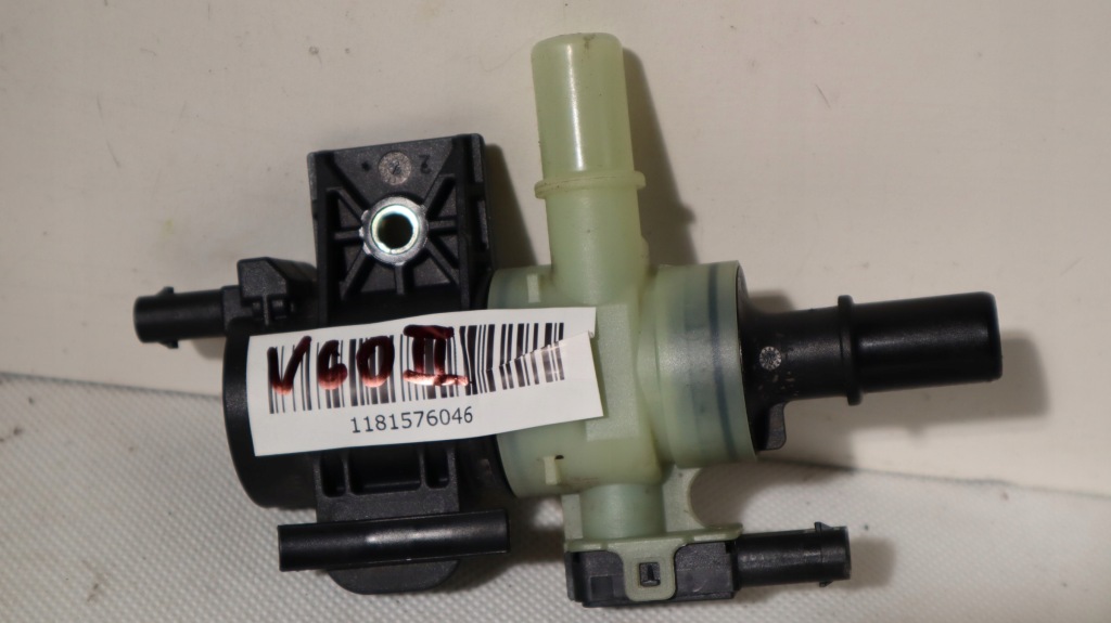 Volvo v60 ii 2.0 t6 plug in hybrid клапан паров топлива 32139918 с Разборки