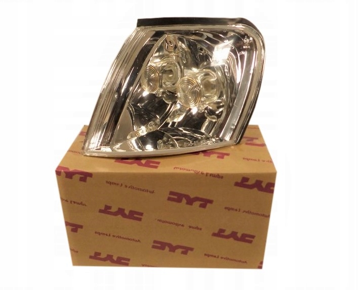 фото №1, Левый поворотник mitsubishi space star 2000-2002