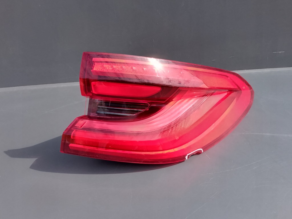 Купити Лампа задня права bmw 6 g32 led 7376484