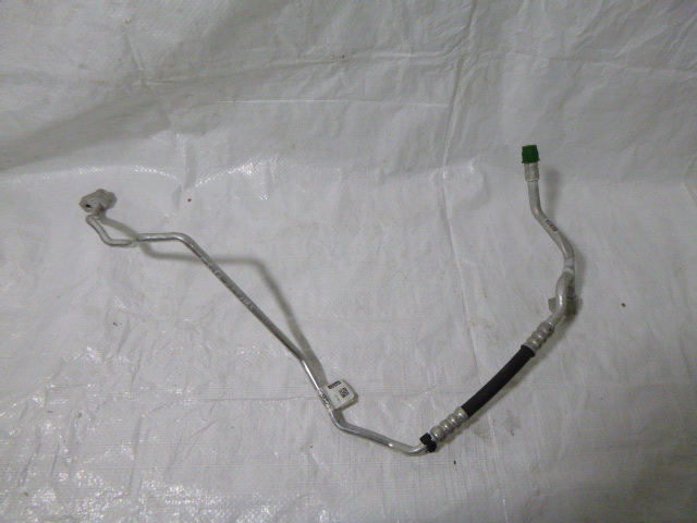 фото №1, Ford оригінальний номер jn11-19a704-aa шланг кондиціонера